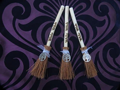 Small alter broom gift 'White Witch' 16 -18cmcm
