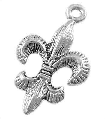 20 Fleur de Lis Charms Tibetan Silver Tone