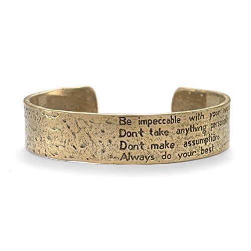 The Four Agreements "Reminder Cuff" (brass, 66 Millimeters)