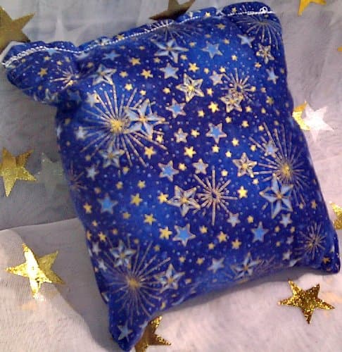 DrEaM Pillow~GOLD STAR's