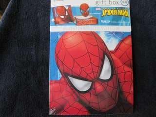 Hallmark The Amazing Spider Man Funzip Gift Box