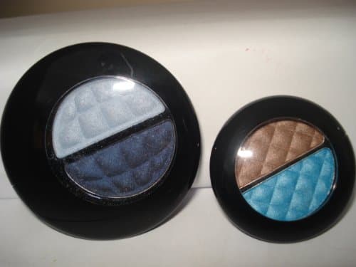 2 X ASTOR EYE SHADOW'S ~ 1 X ASTOR COLOUR VISION DUO EYESHADOW 230 BLUE NOTES + 1 X ASTOR EYE ARTIST EYESHADOW 910 JUST A CRUSH ~