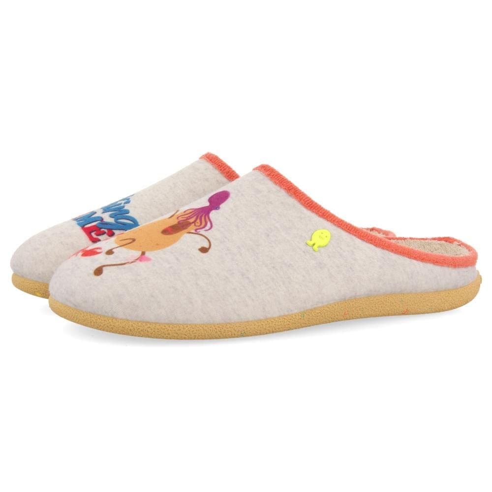 HOT POTATOES Women's Valros Slipper