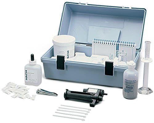Hach 2063300 Sulfite Test Kit with Digital Titrator, Model SU-DT, Plastic
