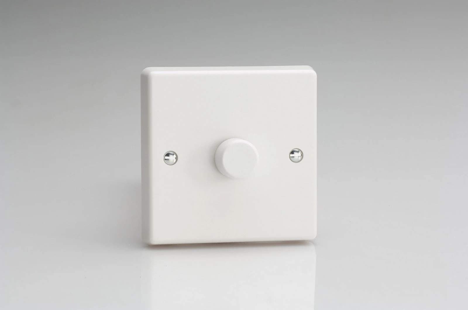 Varilight1 Gang 1 or 2 Way Push-on/Push-off 400 Watt Low Voltage Intelligent Dimmer with Leading E - IQP401W