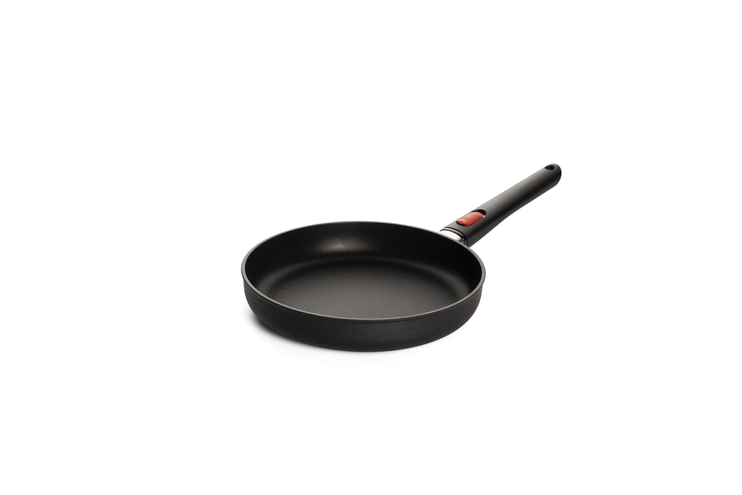 Woll Eco Lite Flat Pan Inductive Diameter 26 cm Height 5 cm with Removable Handle Suitable for All Hobs 100% Recycled Aluminium Oven-Safe Black