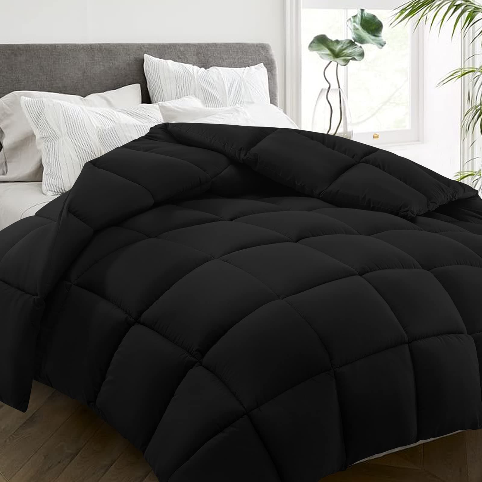 HYLEORY All Season King Size Bed Comforter - Cooling Down Alternative Quilted Duvet Insert with Corner Tabs - Winter Warm - Machine Washable - Black