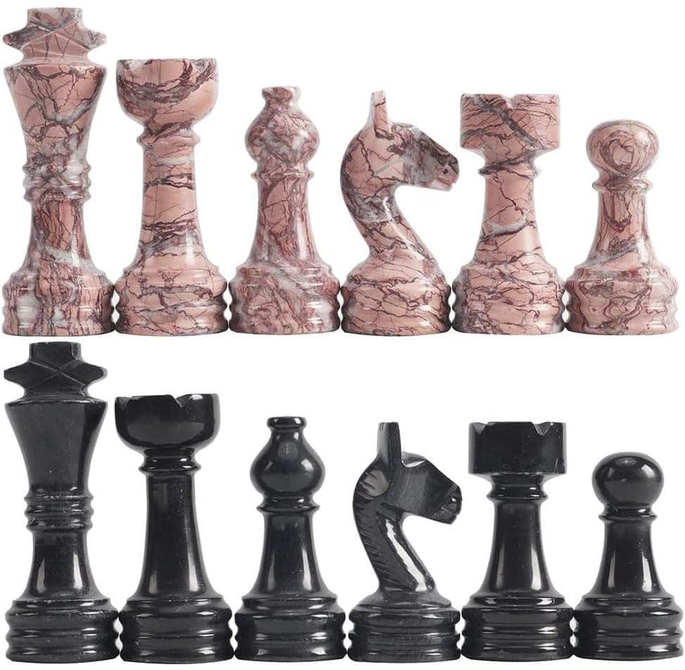 CHESS FIGURES (BLACK AND  MARINARA)