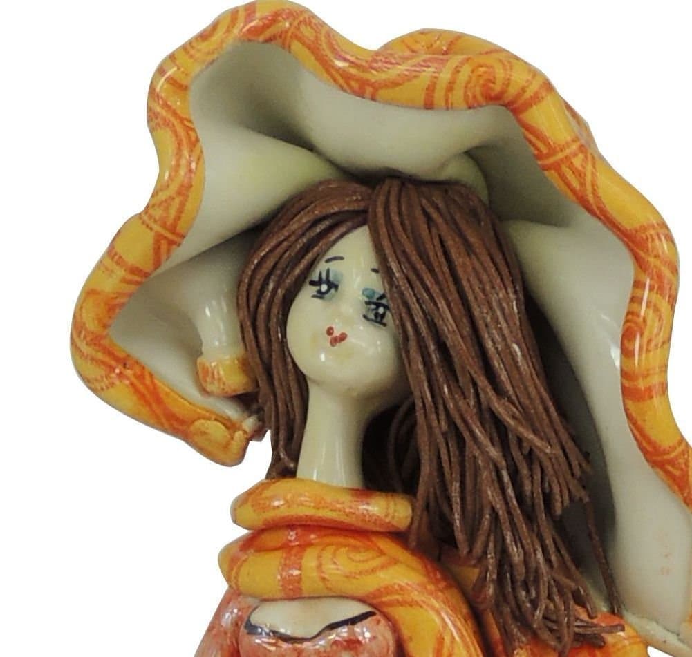 Handmade ceramic lady, by Zampiva