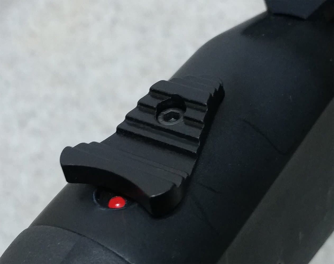 CDM Delta Wave Advanced Slide Safety for Mossberg 500/590/590A1, 835, 930, 930SPX