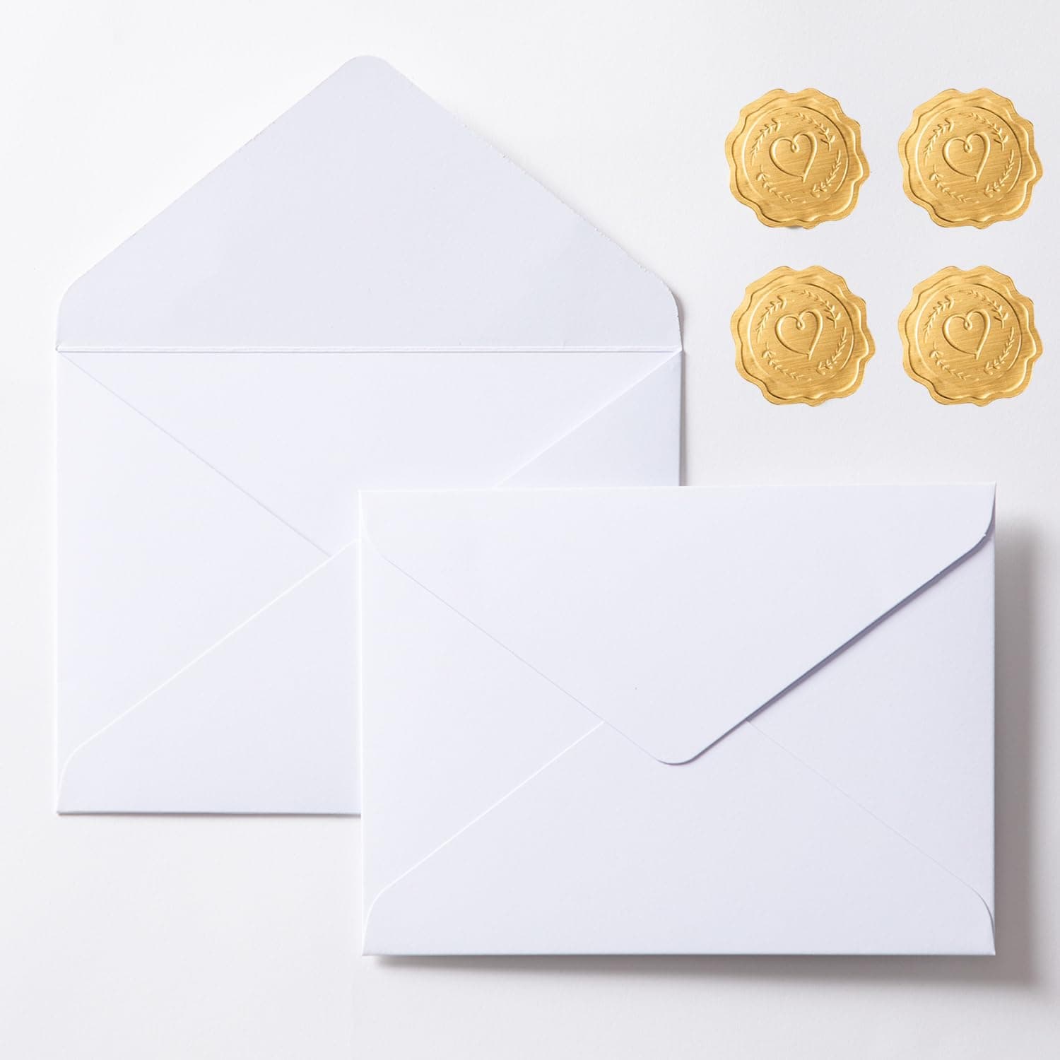 30 Pieces/Pack A7 Envelopes, 5.27 x 7.21'' Black Shiny Envelopes Perfect for 5x7'' Invitation Cards, Weddings Invitations, Photos, greeting Cards, Christmas Gift Cards Envelopes (Ivory white)