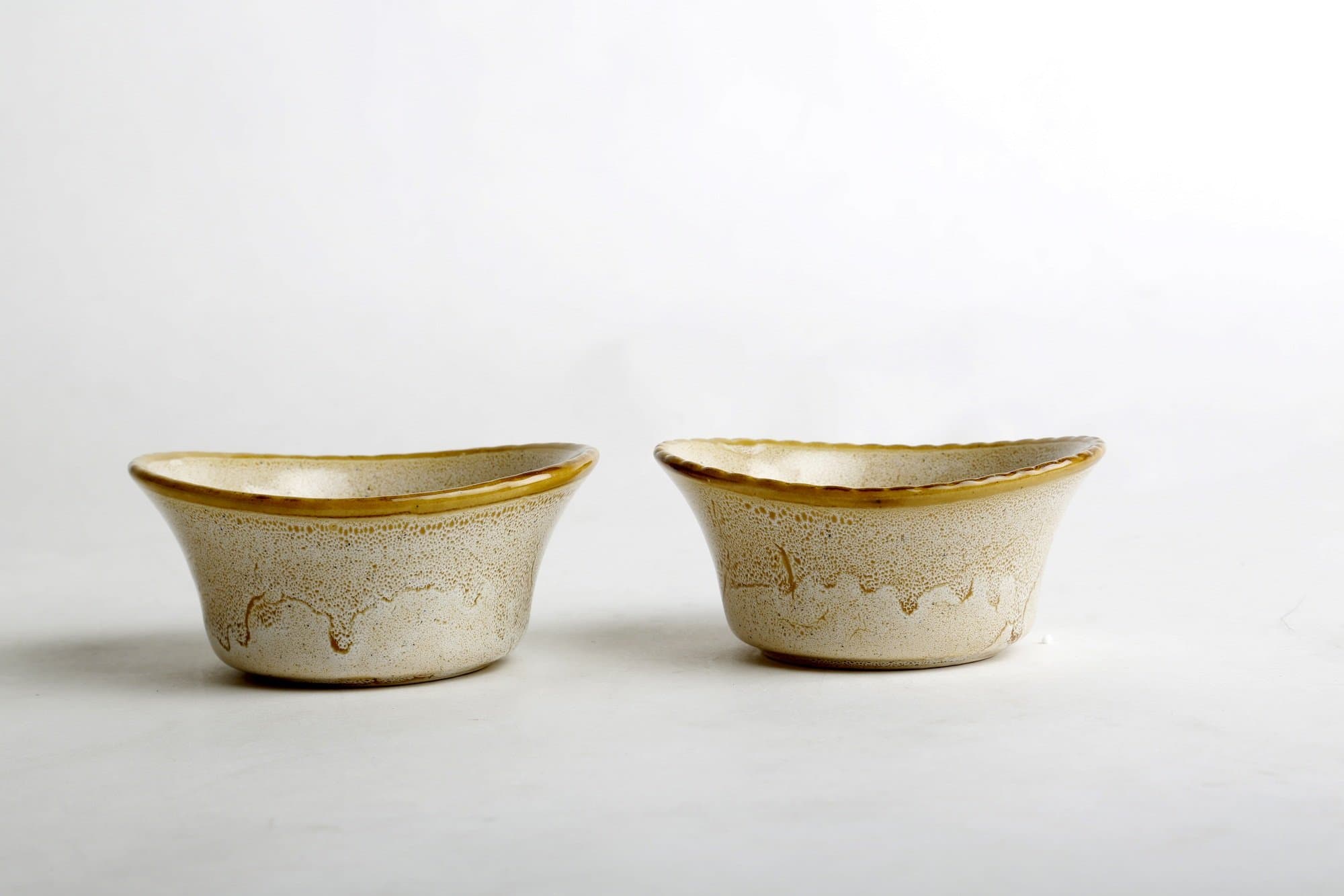 CaffeineCeramic Handmade le Art Influenced Multipurpose Katori Set (Set of 2)