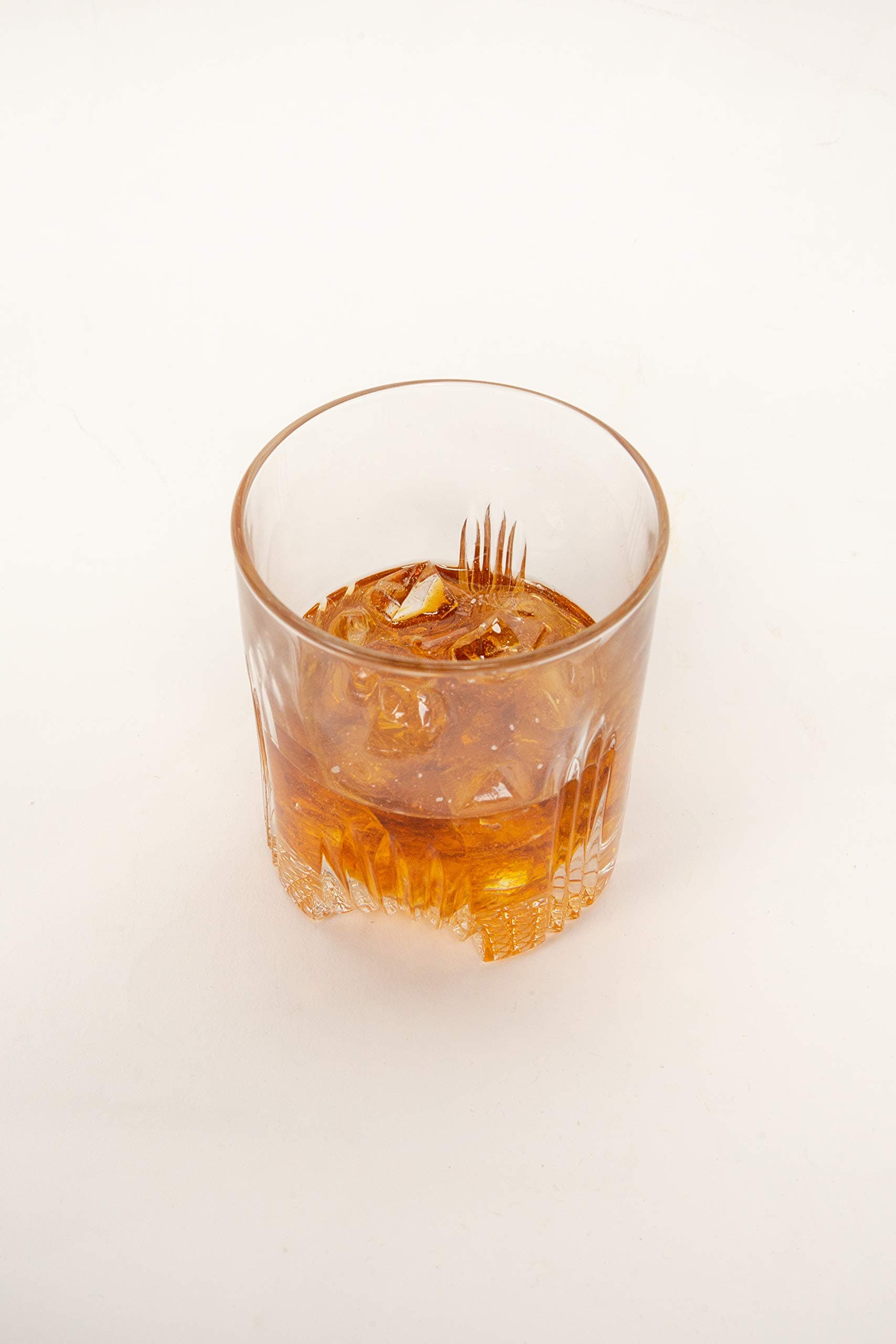 Fake Scotch Glass (W0585)