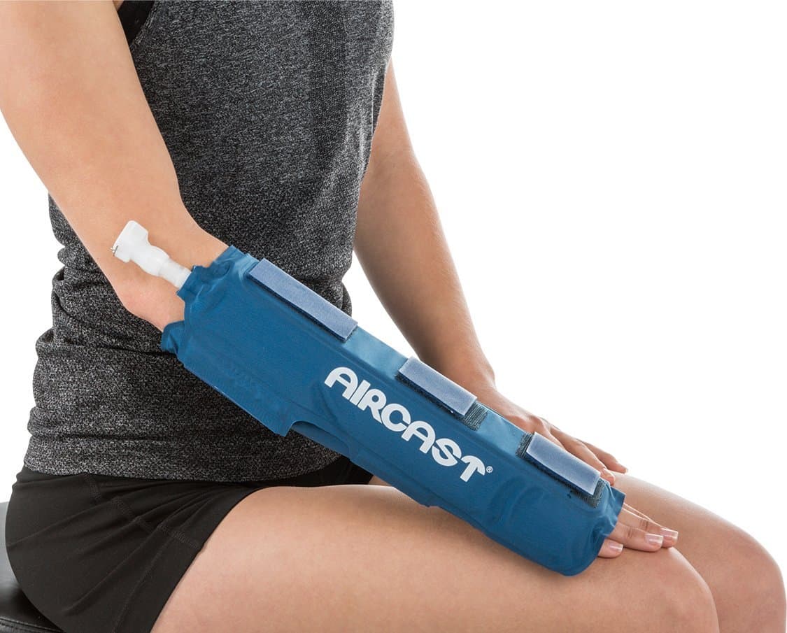 Donjoy Cryo/Cuff Cold Therapy: Hand/Wrist Cryo/Cuff, One Size Fits Most