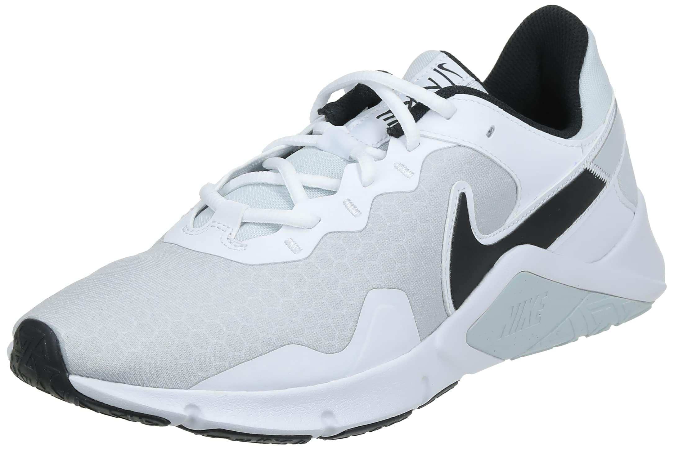NikeMen's Legend Essential 2 Track Shoe