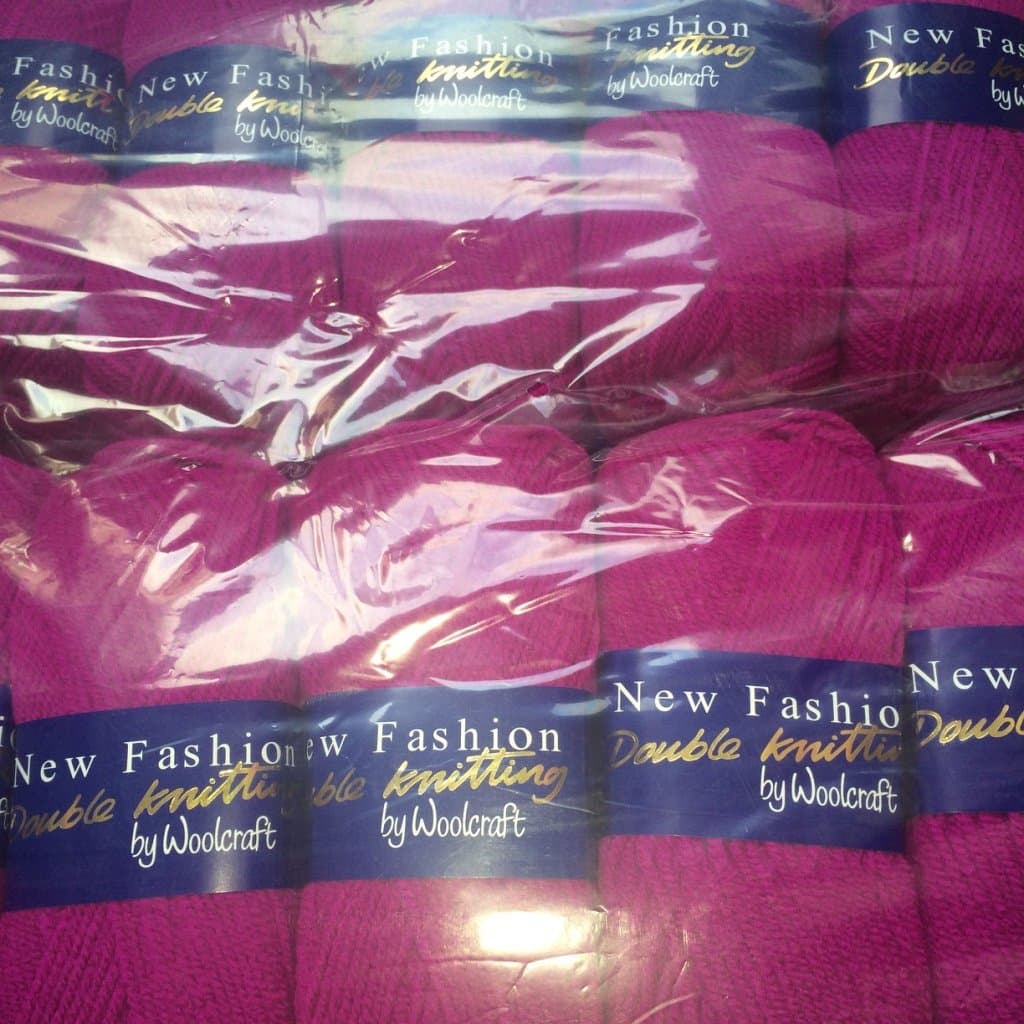 5 x 100g Woolcraft Dk Double Knitting Wool, Yarn (5 x 100g Magneta 732)