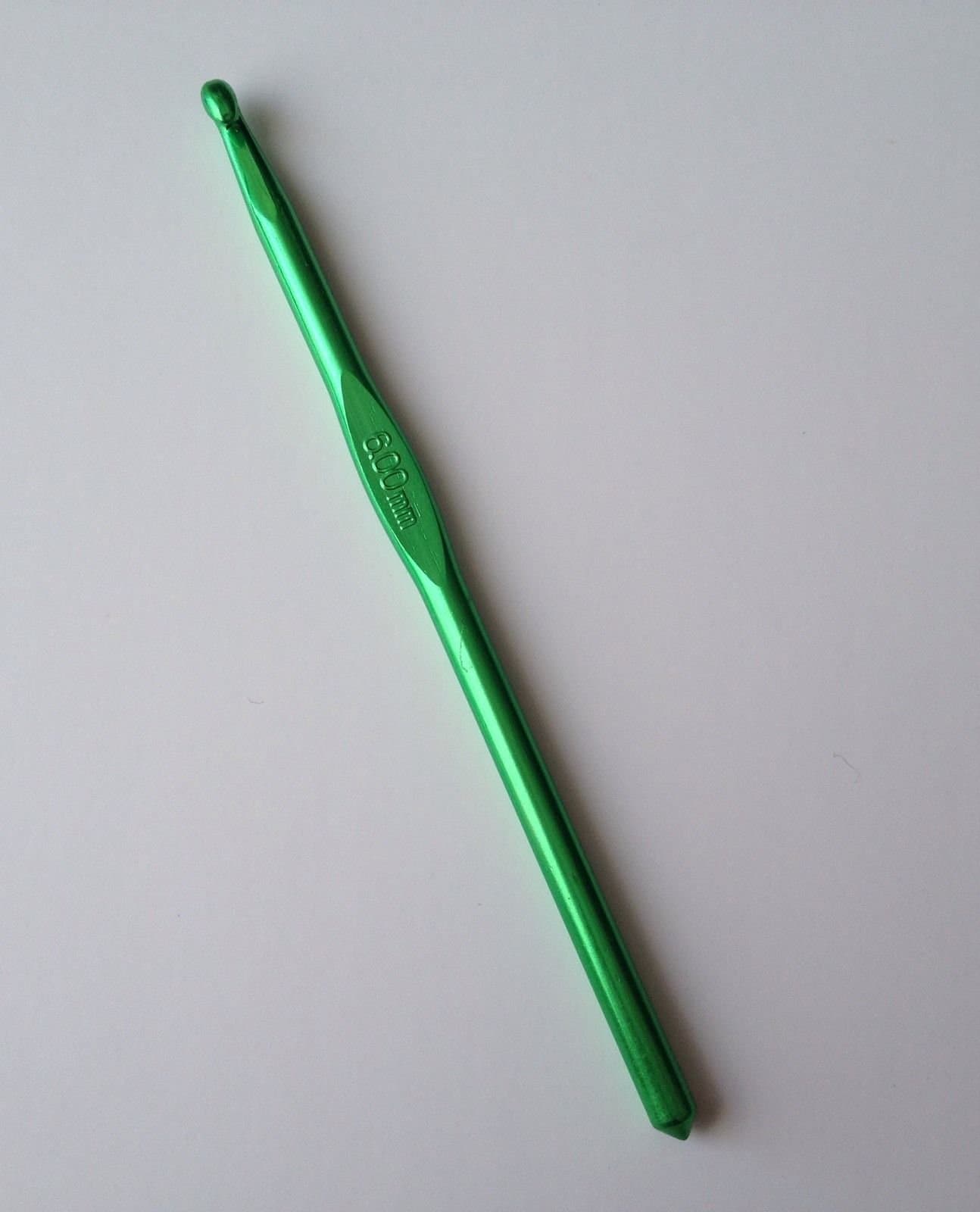 1PCS 6.0mm Crochet Hook Professional Crochet Hooks Kits Tools Projects Crafts Aluminum Sizes 6mm Needlework Needles Weave, Very Useful for Knitting