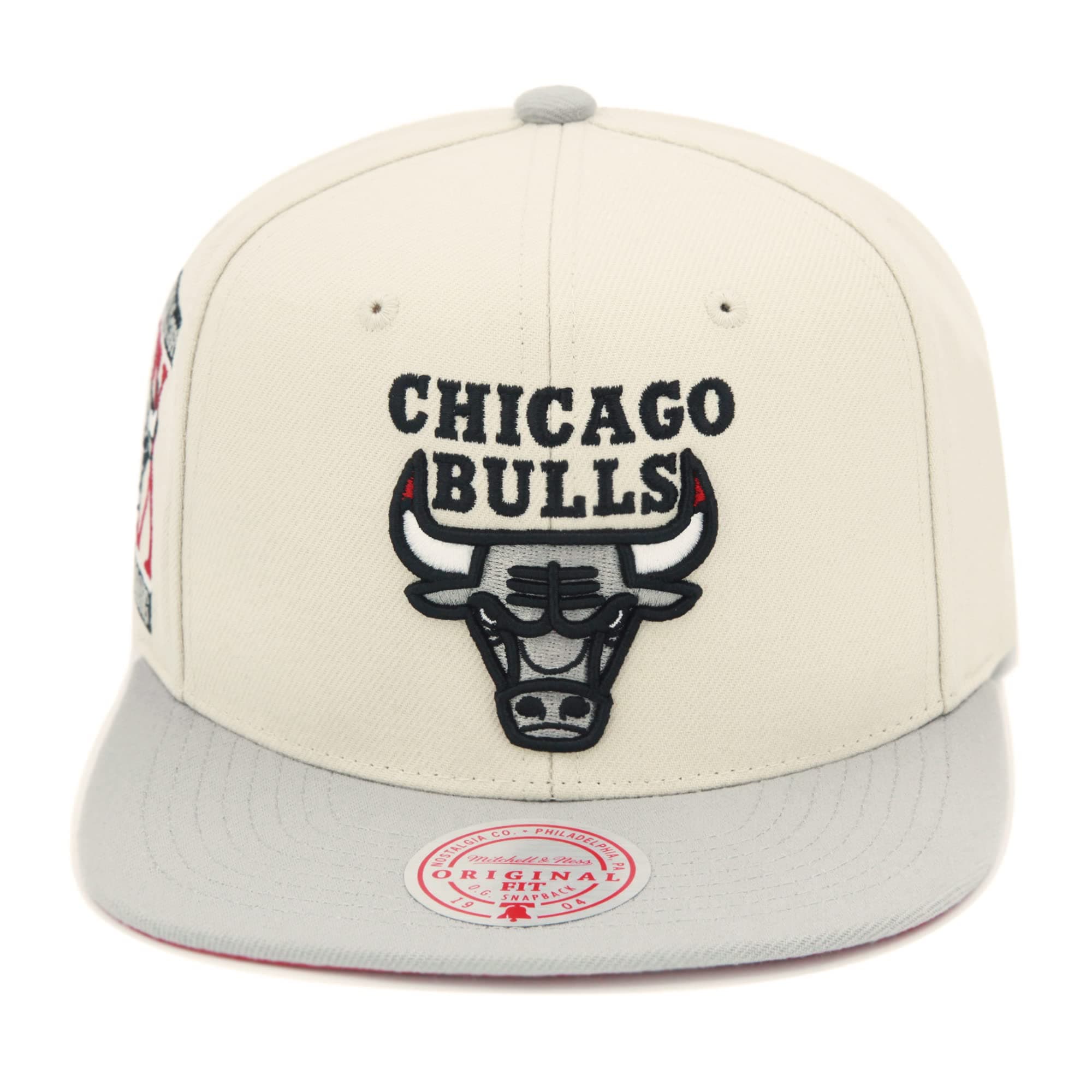 Mitchell & Ness Chicago Bulls NBA Chiment Snapback Hat Cap - Off White/Grey