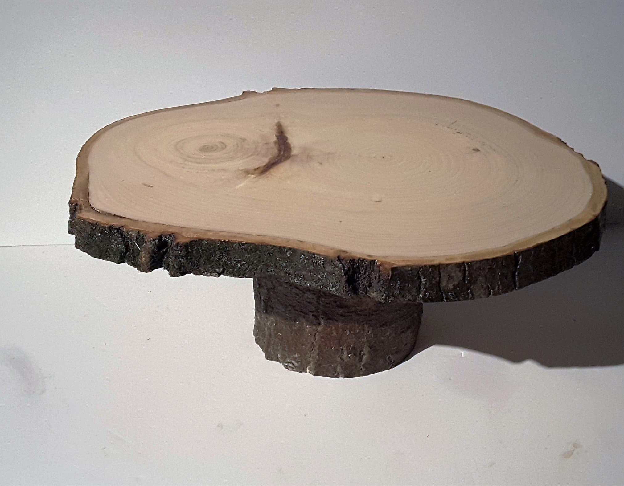 14.5" by 17.5" Tree slice display stand, rustic wedding pedestal stand, cake stand, Centerpiece, plant stand, wood slice, woodland décor