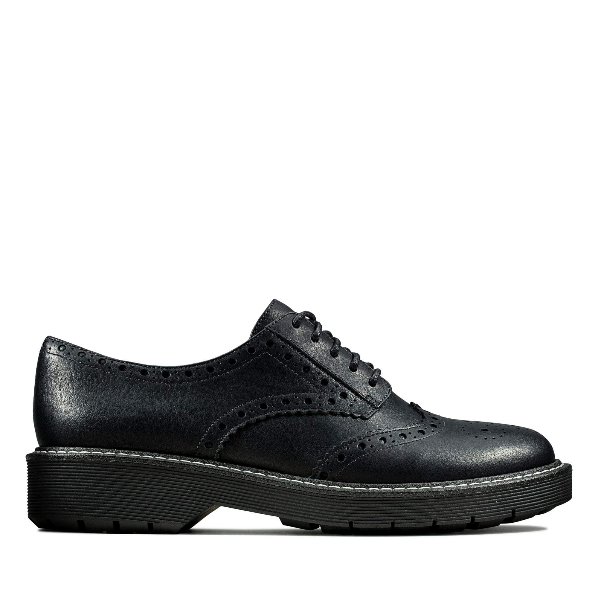 Witcombe Echo Leather Shoes in Black