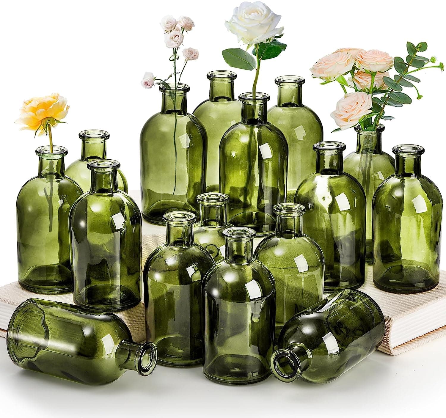 16 Pack Small Living Bud Vases 250ml Green Glass Vase Decorative Bottles Vintage Flower Bottle Centerpiece for Wedding Reception Home Decor Office Vintage Look