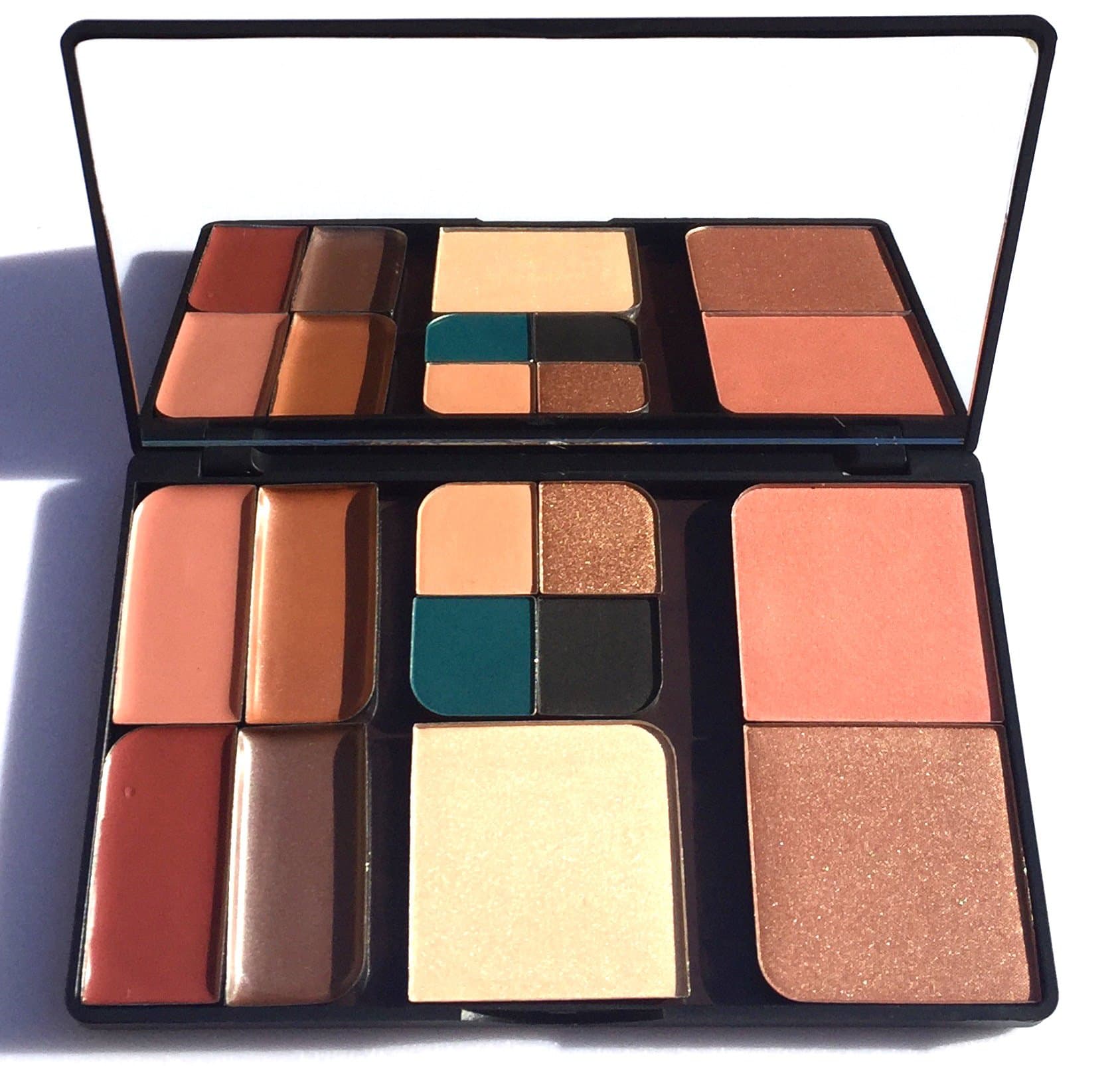 Glamour Magnet Holiday Palette