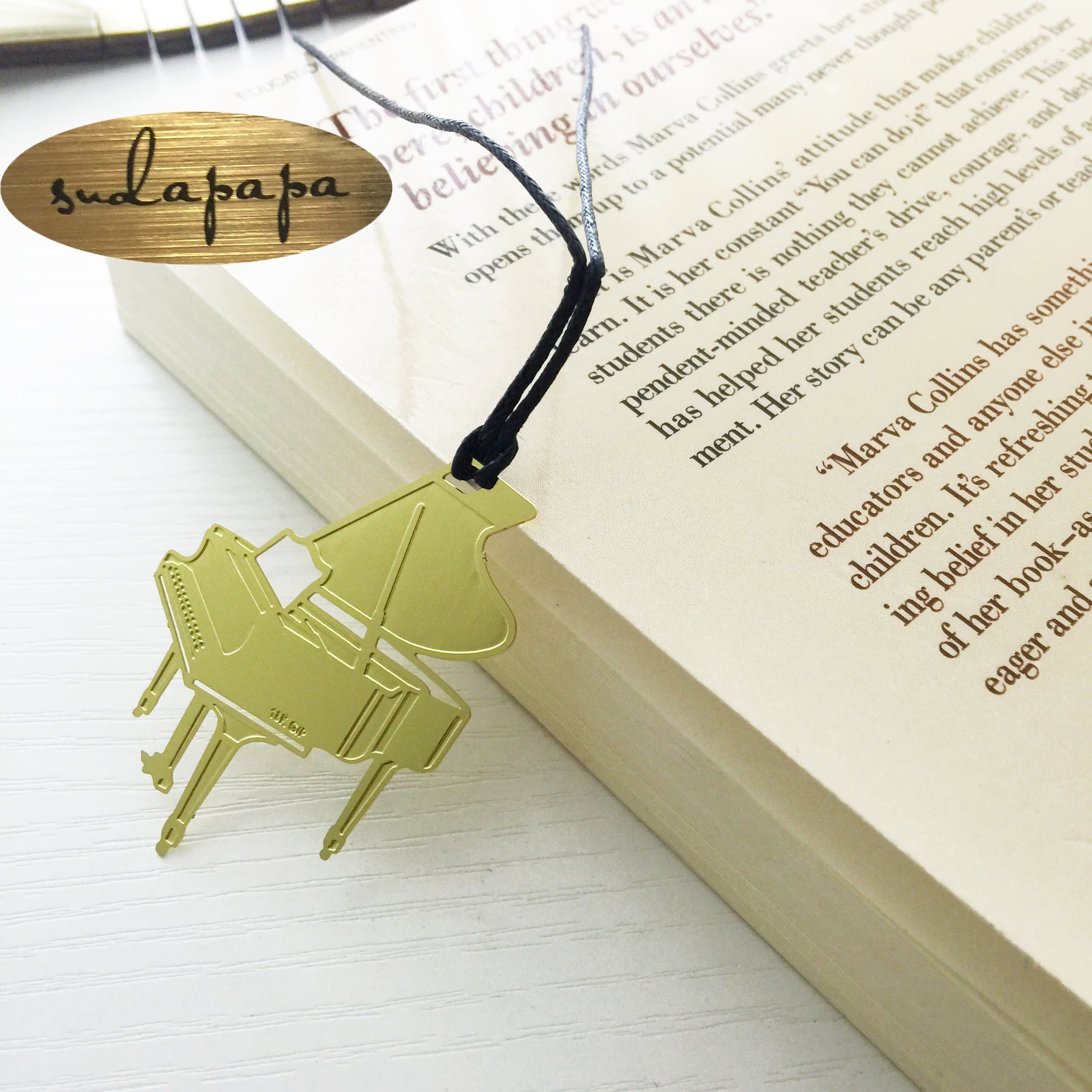 Metal Bookmark Piano 3750mm