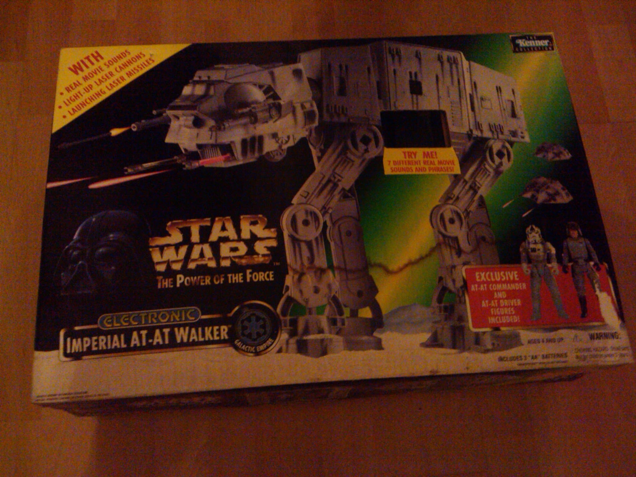 Star Wars Imperial At-at Walker with At-at Commander & Driver Figures