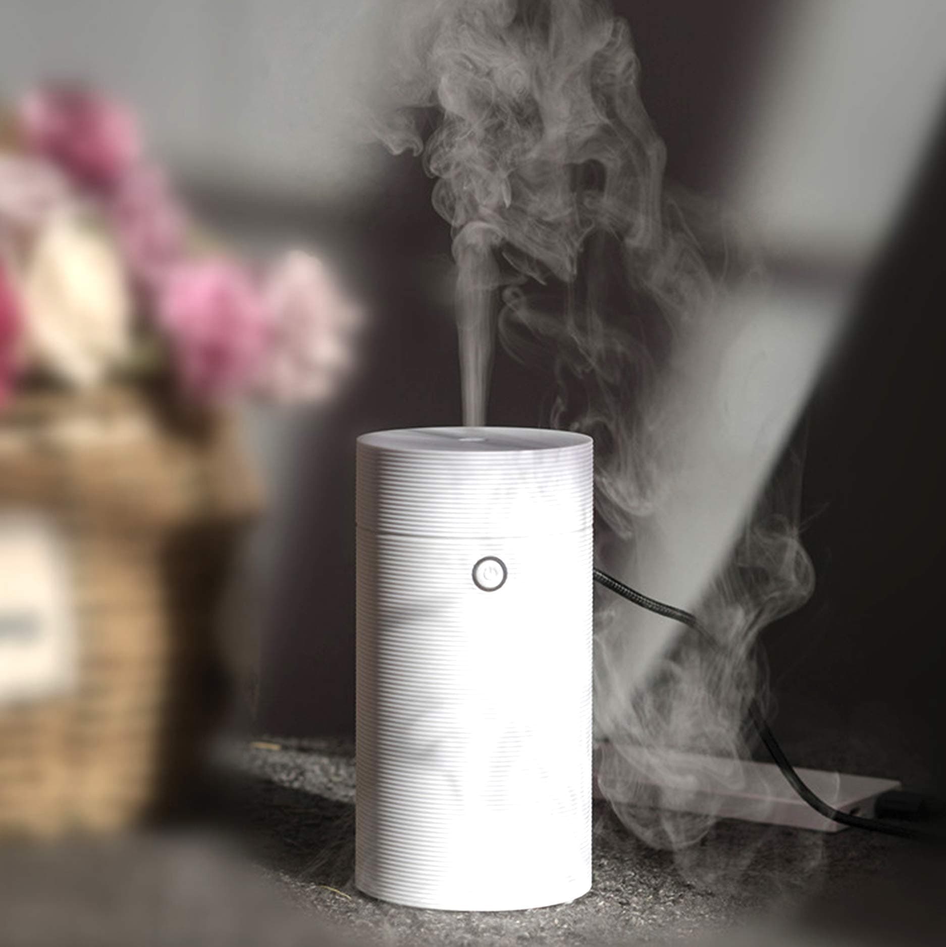 Car Diffuser USB Humidifier Ultrasonic Essential Oil Diffuser Cool Mist Air Refresher for Car Office Bedroom Bathroom (Screw Thread White)